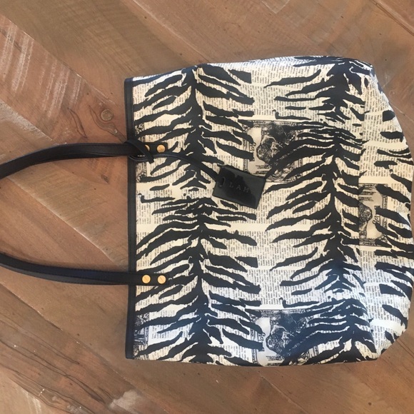 L.A.M.B Williamsfield Tote - Picture 4 of 16